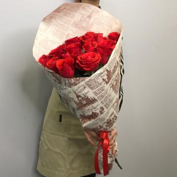 Красные розы 15 шт 60см (Эквадор) (артикул: 113770)